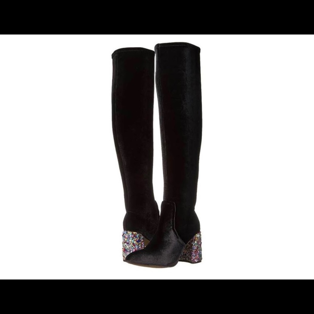 Betsey Johnson boots size 7